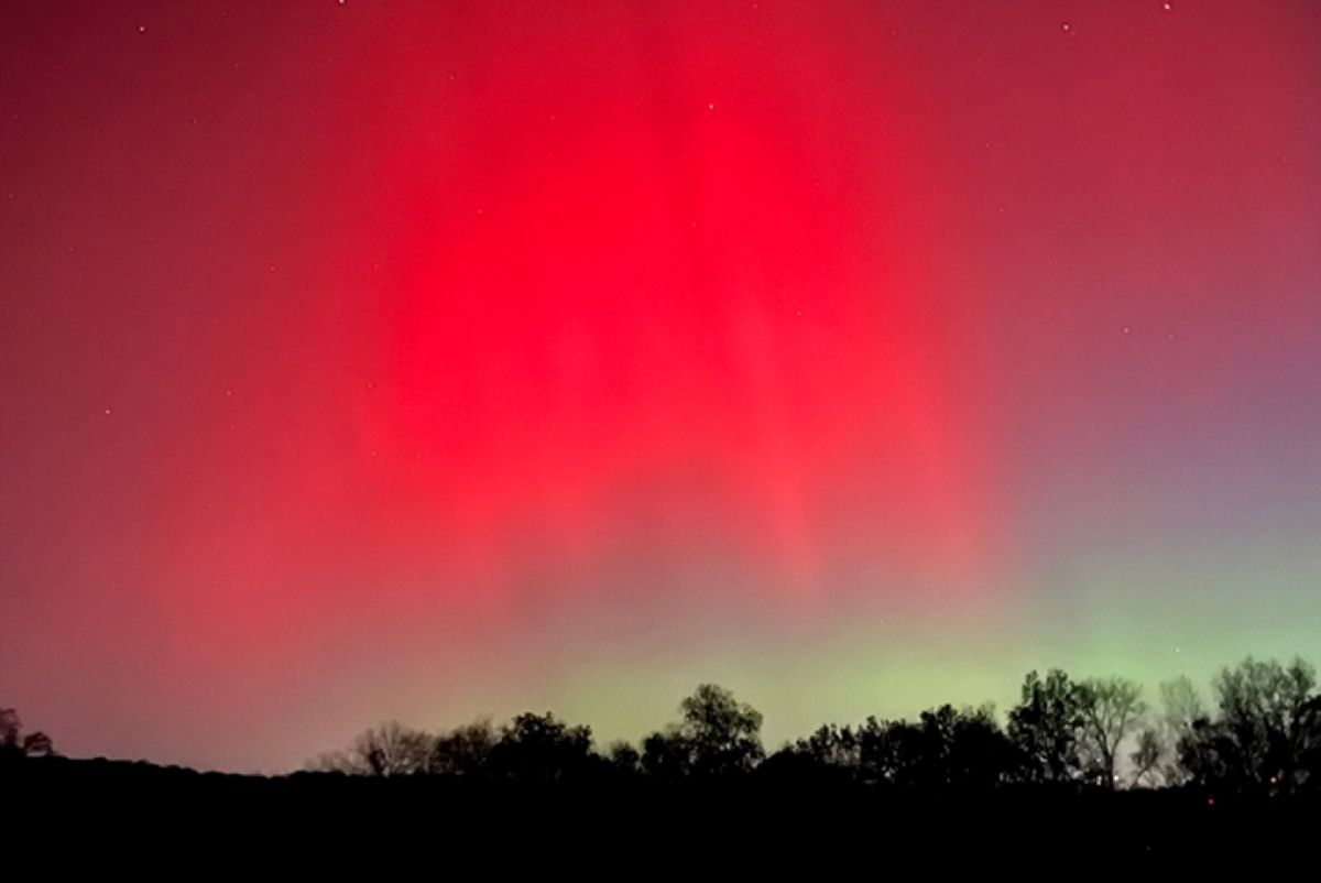 Northern Lights Tonight: Sky’s Neon Masterpiece Unveiled